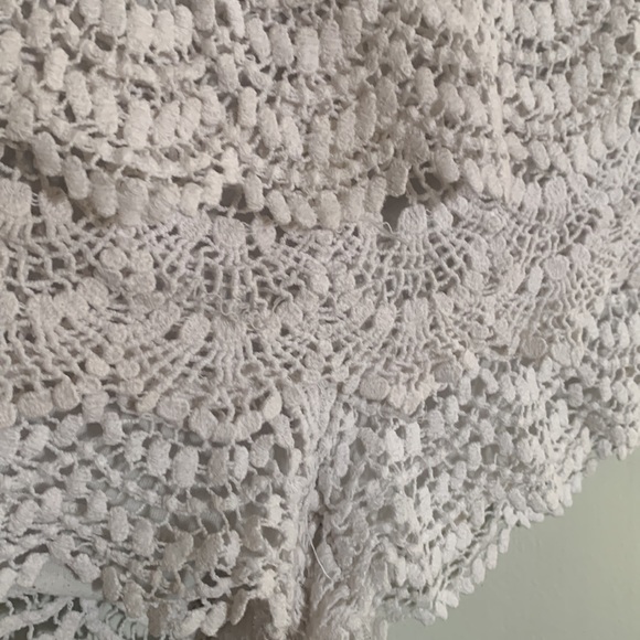 Cochella fringed shorts - Picture 2 of 3